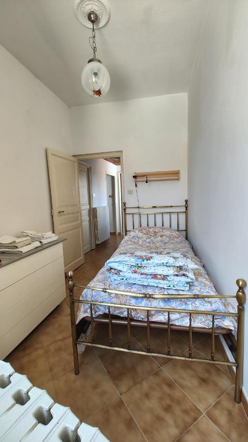 Countryhouse Traversa Du Furnu Imperia Exterior photo